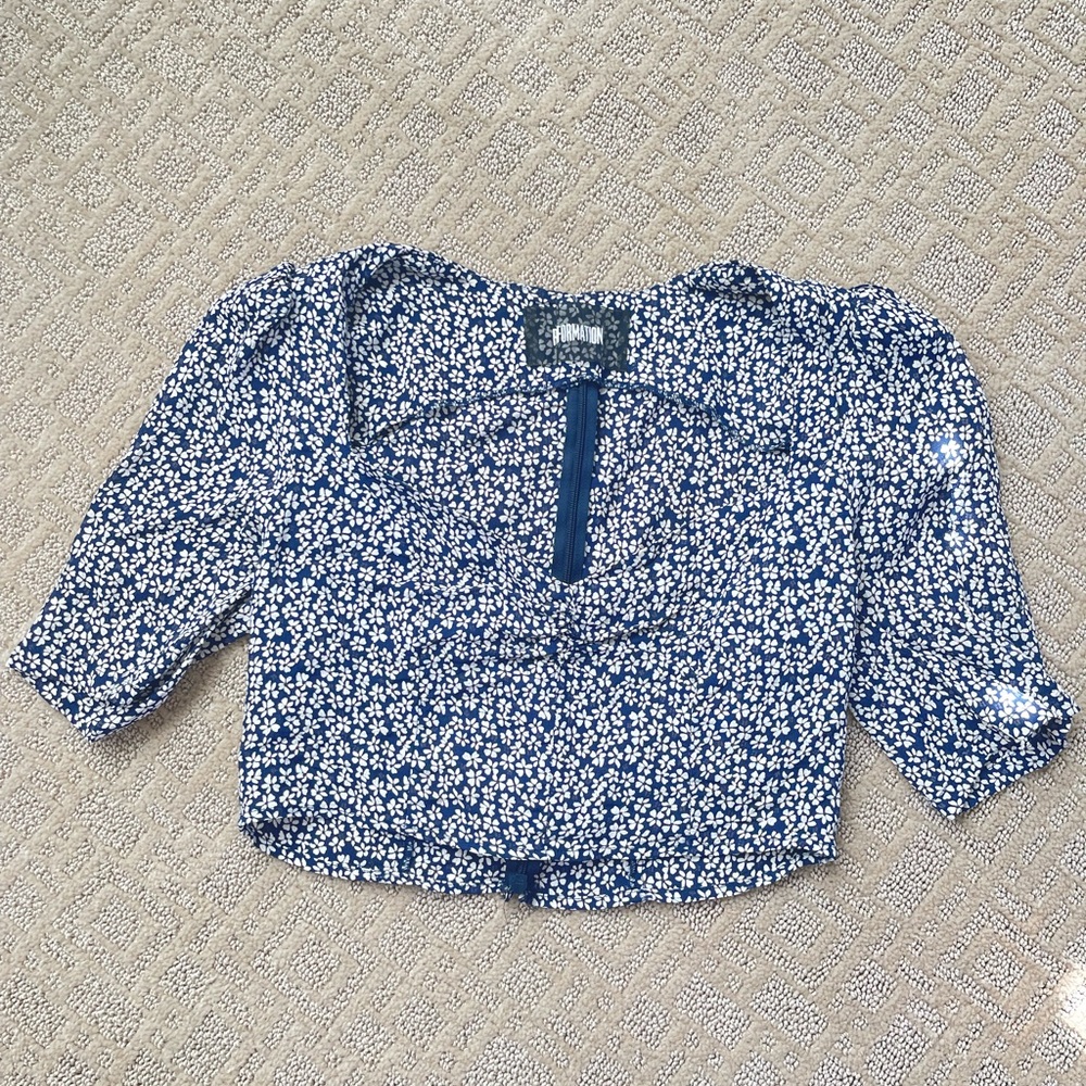 (4) Reformation Blue & White Floral Crop Top